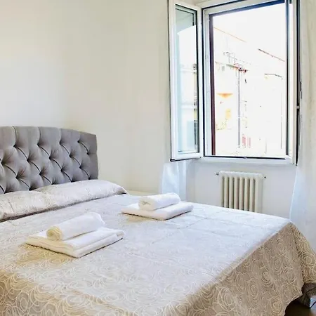 Apartamento Termini/s.giovanni Sweet - Metro A/b *