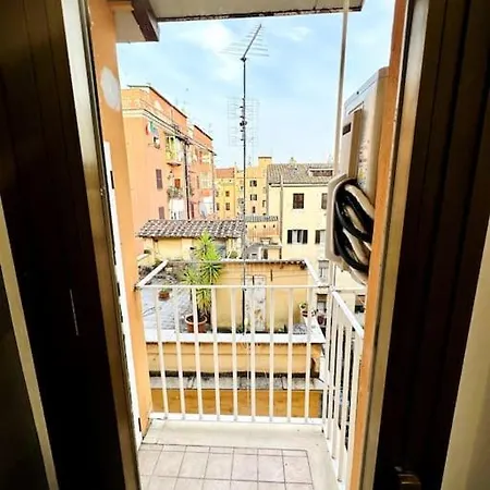 Termini/s.giovanni Sweet - Metro A/b Apartamento *
